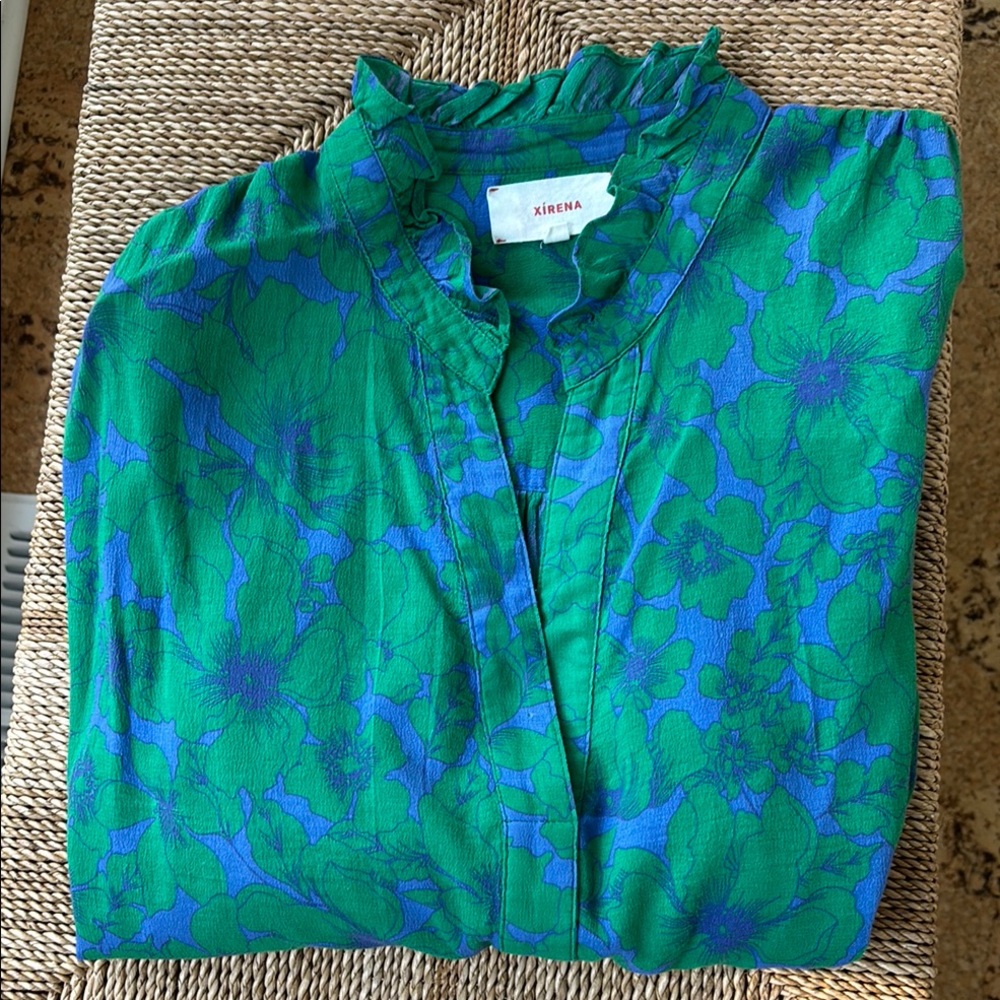 Xirena Cam Popover Top Ibiza size small